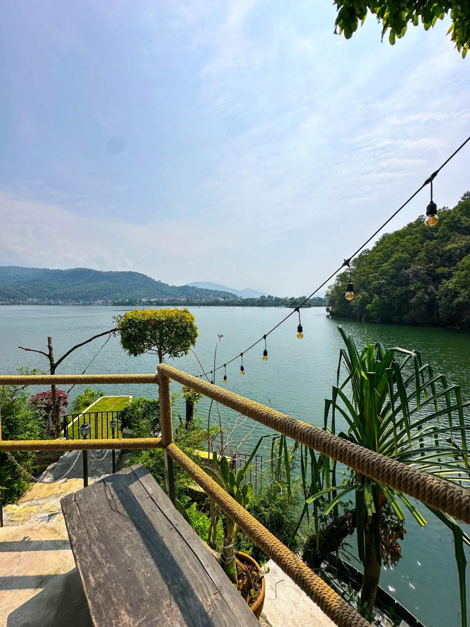 The Hideout Villa Pokhara Exteriör bild