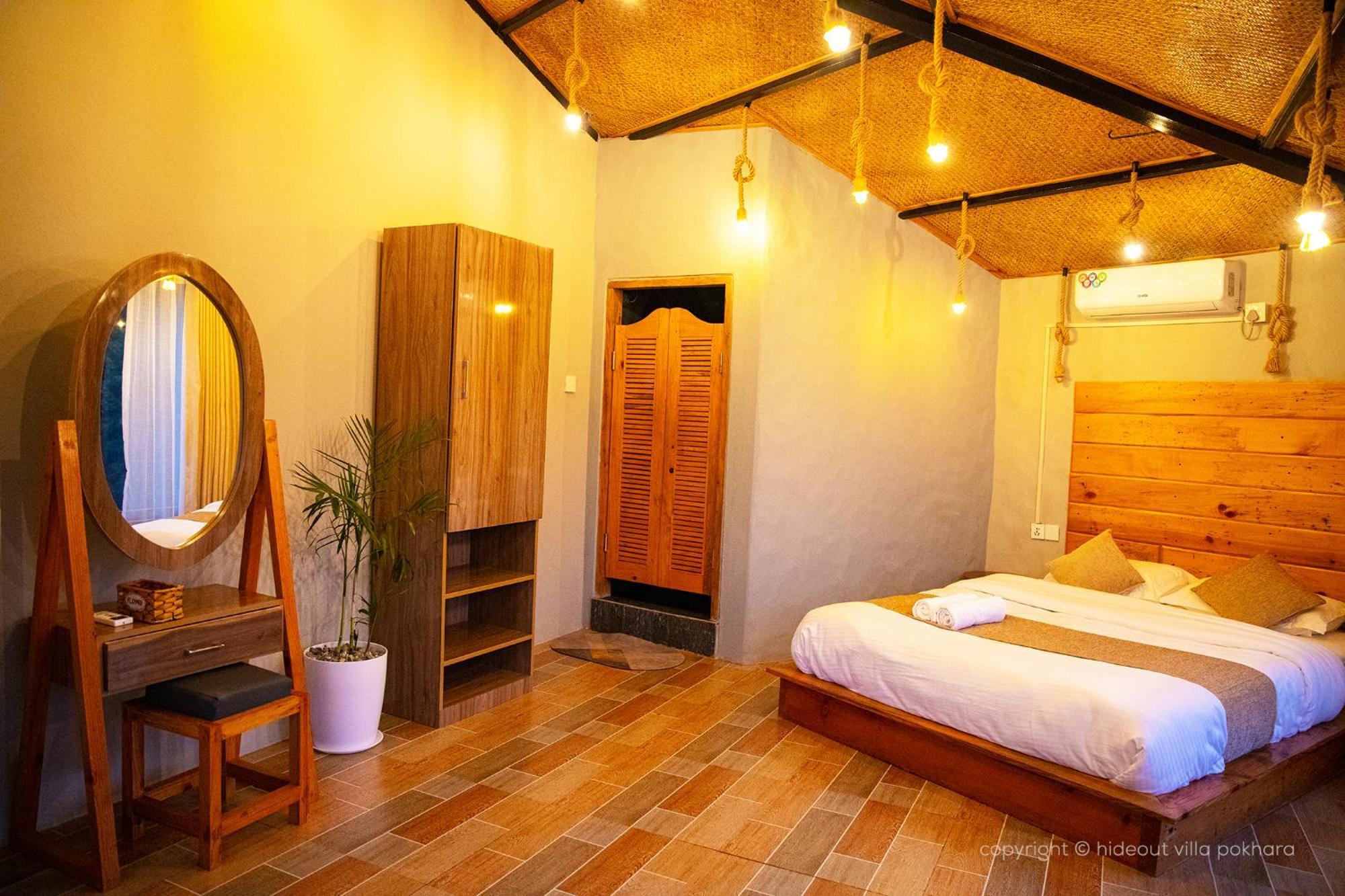The Hideout Villa Pokhara Exteriör bild