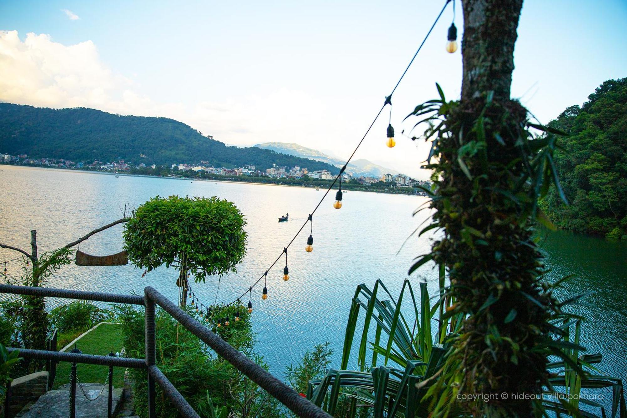 The Hideout Villa Pokhara Exteriör bild